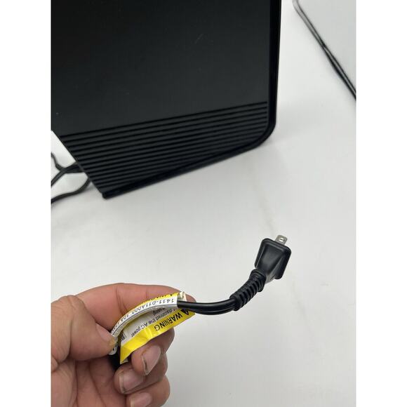 Arris Surfboard SBG7580-AC High Speed Wireless Gateway Cable Modem Tested Works - Picture 4 of 8